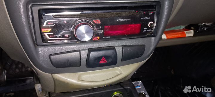 Магнитола pioneer