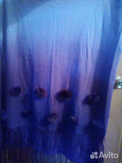 Шарф -палантин с шариками из норки