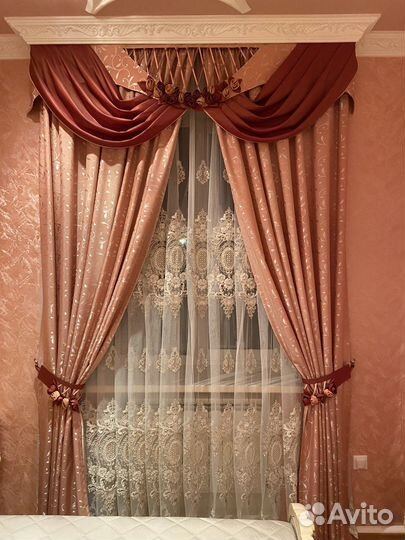 Шторы с ламбрекеном