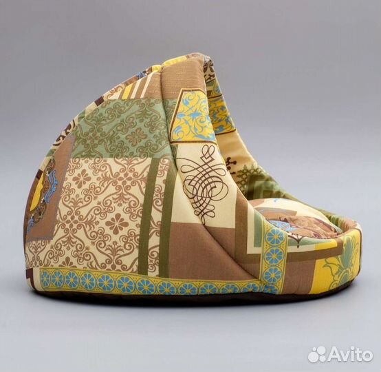 Лежанка- домик для кошек