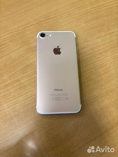 iPhone 7, 32 ГБ