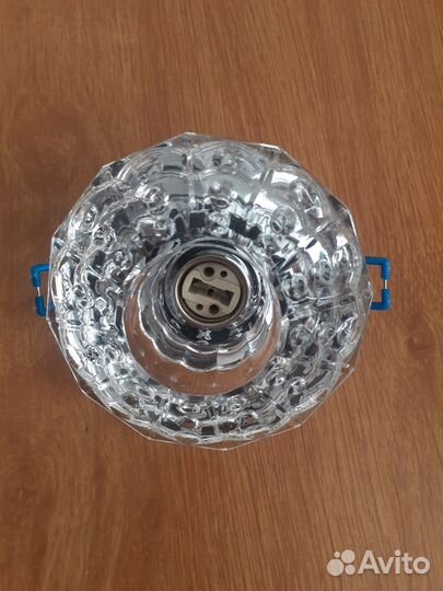 Светильник потолочный встраиваемый