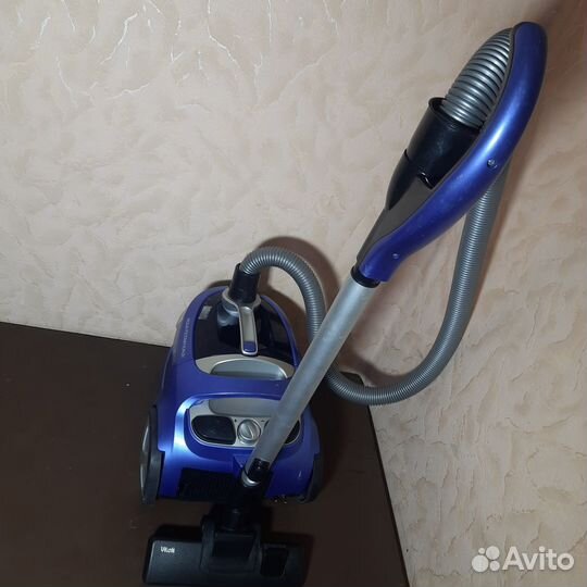 Пылесос vitek VT-1886 B