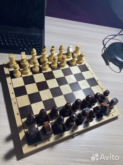 Шахматы деревянные
