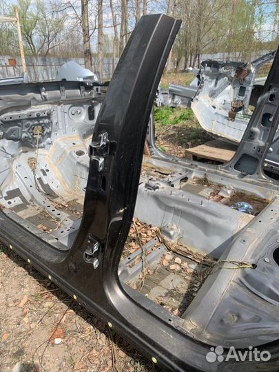 Стойка кузова центральная левая Mazda Cx-30