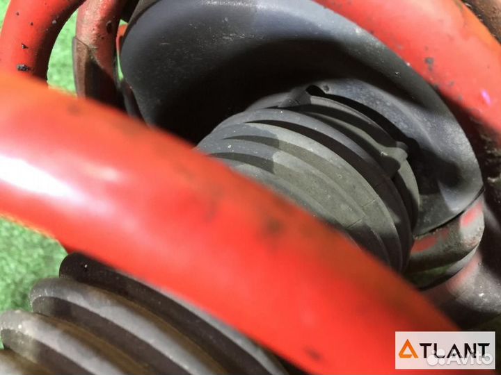 Стойка передняя mazda axela