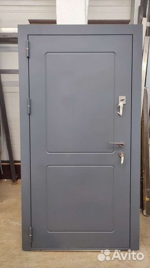 Дверь входная металлическая