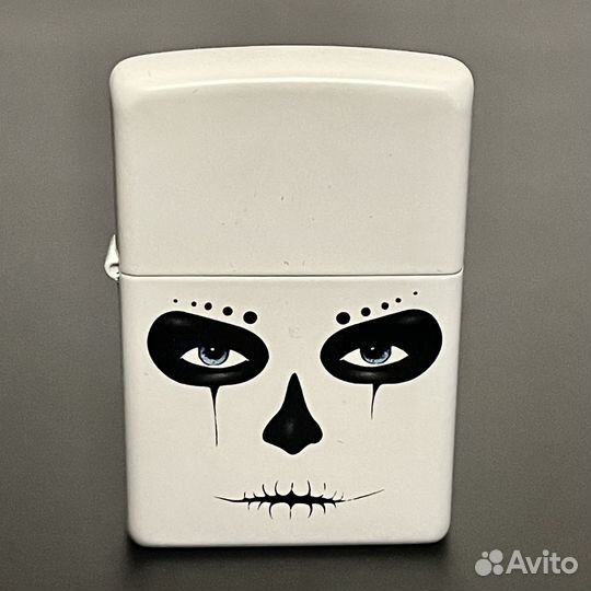 Зажигалка zippo. новая. оригинал