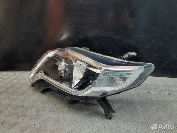 Фара левая Toyota Land Cruiser Prado 150