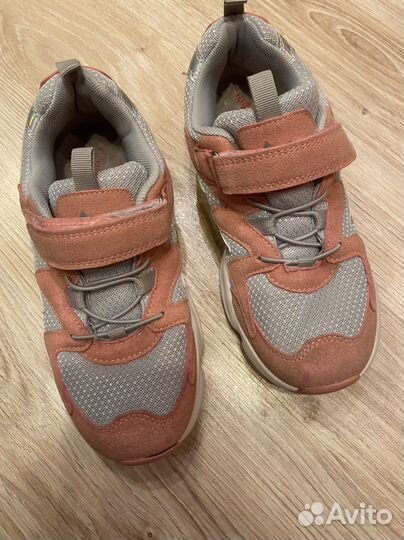 Кроссовки для девочки Котофей 37