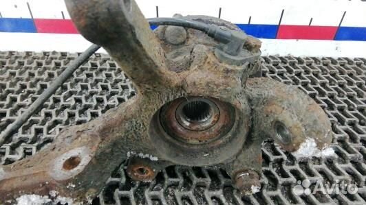 Ступица передняя правая nissan almera N16 (EDN15N9