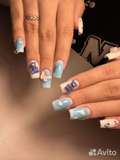 Маникюр и наращивание ногтей