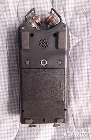 Цифровой рекордер tascam DR-40X