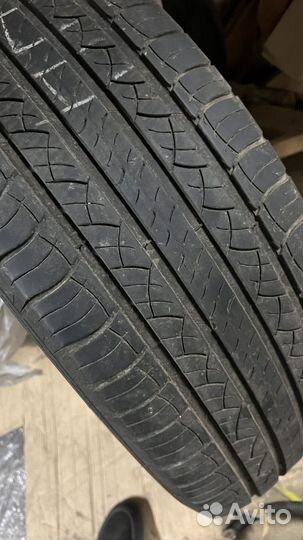 Michelin Latitude Tour 275/60 R20 114