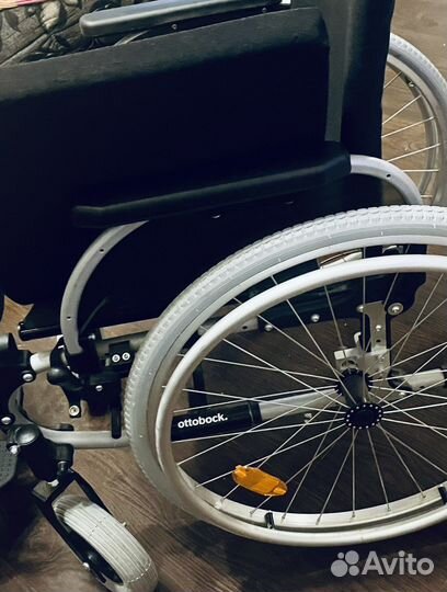 Инвалидная коляска