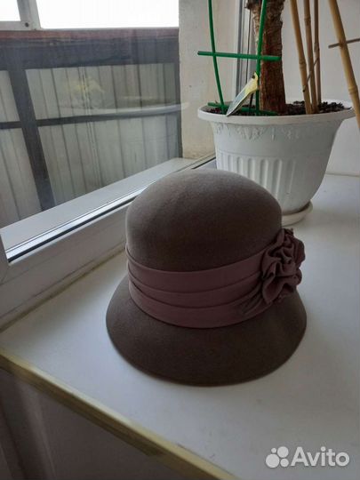Шляпа фетровая женская