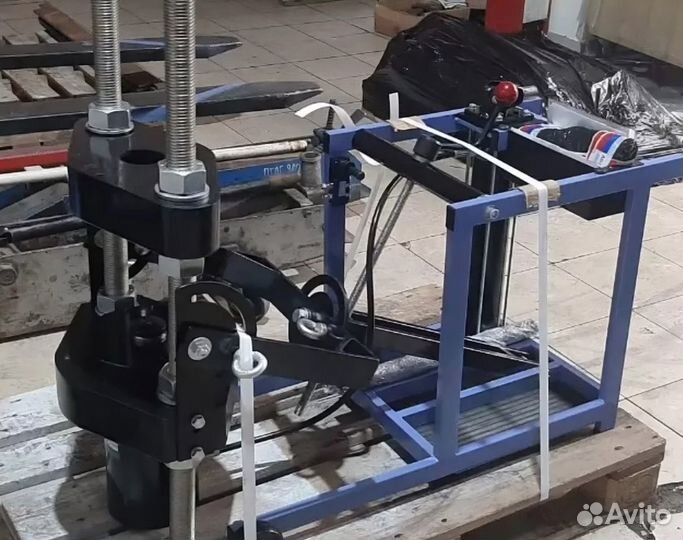 Вш95-300 Выпрессовщик шкворней с тележкой 106 тонн