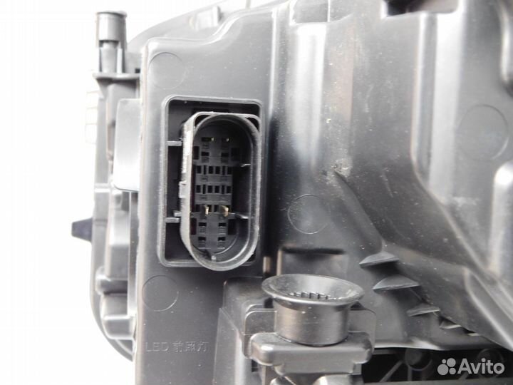 Фара правая Mercedes-Benz GLB-класс A2479063200