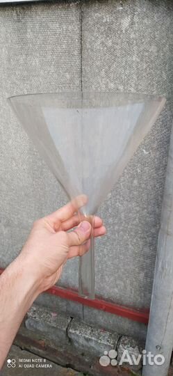 Воронка лабораторная