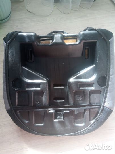 Автокресло бустер Siger 22-36 кг