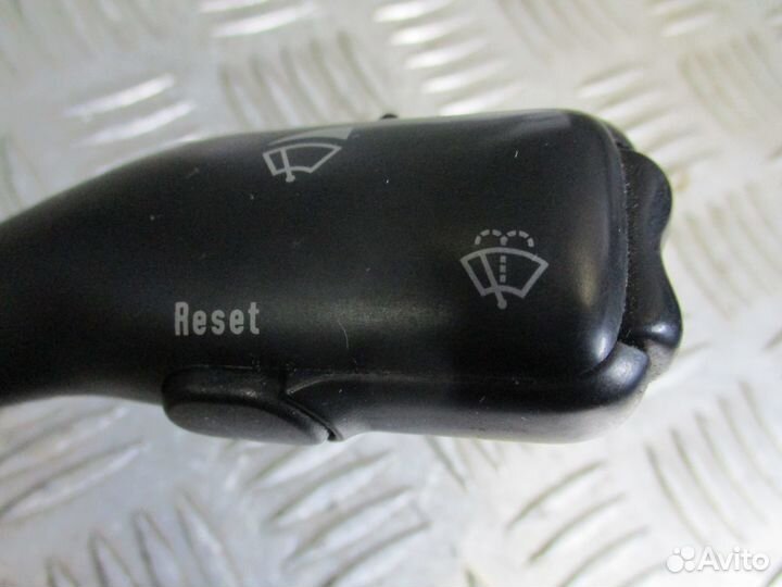 Переключатель подрулевой Volkswagen Passat B5