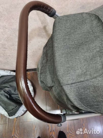 Прогулочная коляска oyster zero