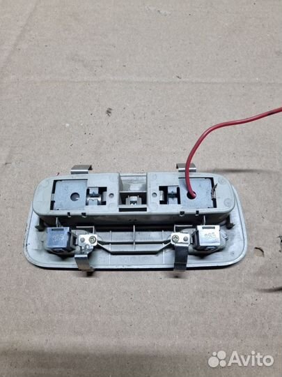 Плафон салонный Toyota Raum 2