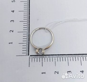 Золотое кольцо с фианитом 16,5р