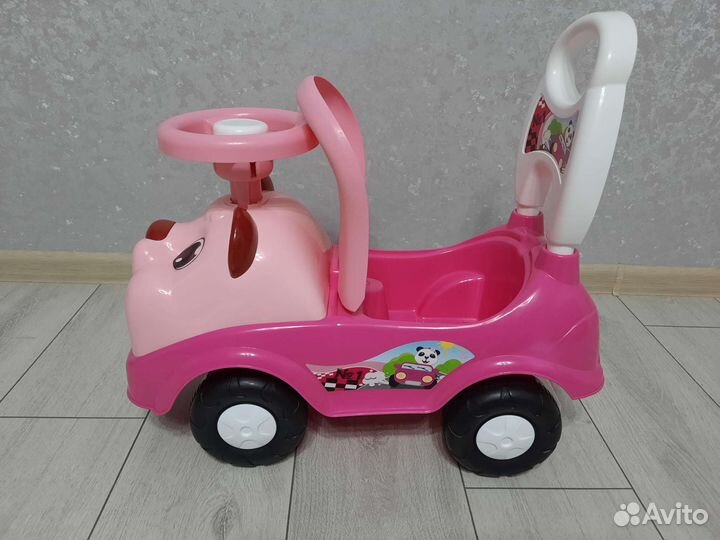 Детская машинка каталка с ручкой