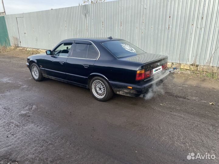 BMW 5 серия 2.4 МТ, 1990, 621 000 км