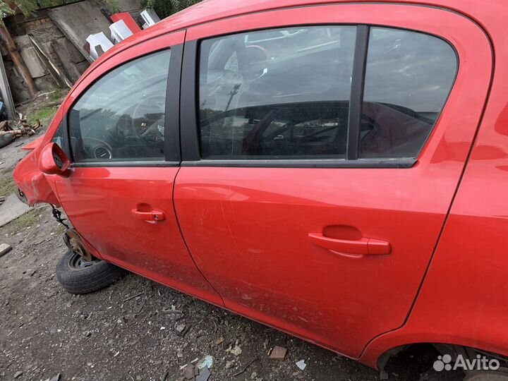 Двери opel корса 2008 года