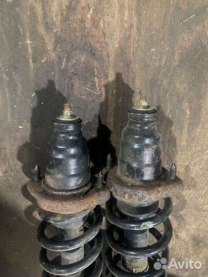 Стойки задние пара Honda Element YH2