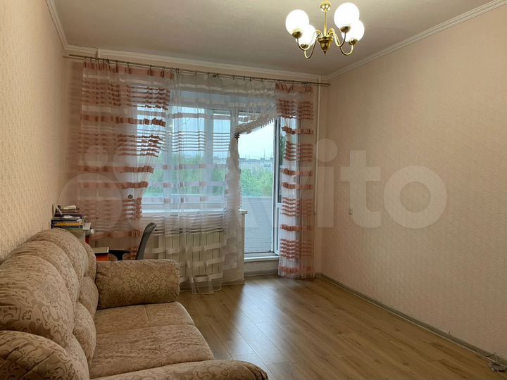 3-к. квартира, 68 м², 1/14 эт.