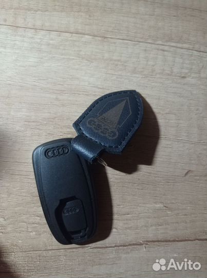 Сервисный ключ audi