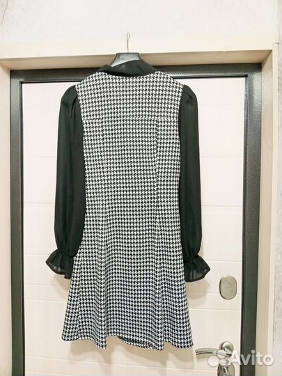 Платье женское праздничное 42 44