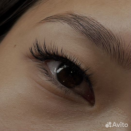 Наращивание ресниц/оформление бровей