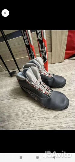 Лыжные ботинки
