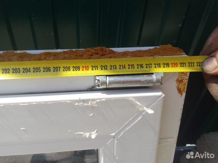 Продам оконные и дверные блоки