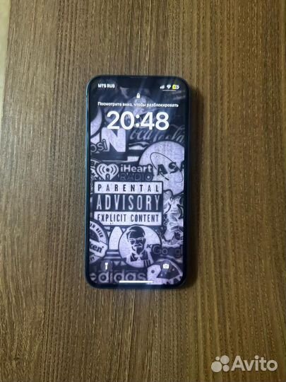 Телефон iPhone13