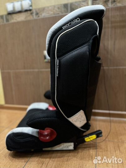 Детское автокресло 2/3 Recaro Monza Nova