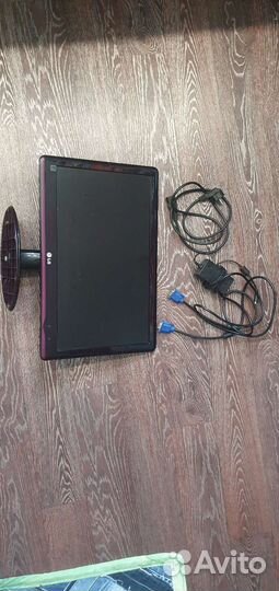 Монитор LG