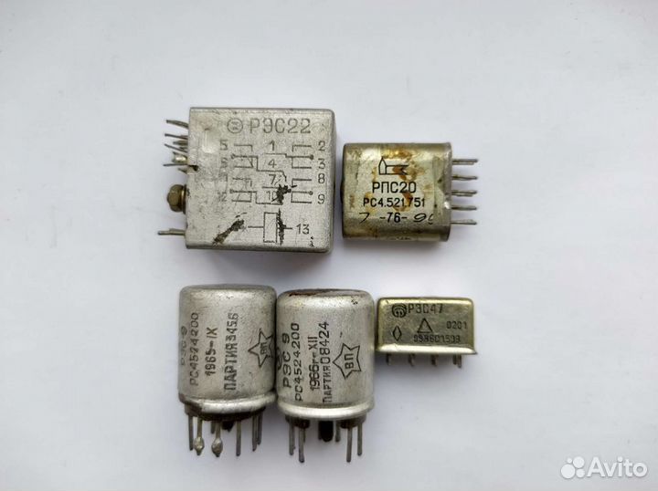 Советские радиодетали (реле)