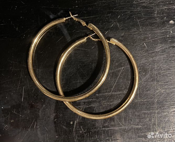 Женская бижутерия