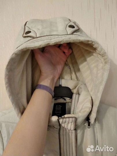 Димесезонное пальто