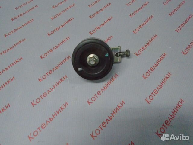 Nissan 11927-ED00B Ролик приводного ремня