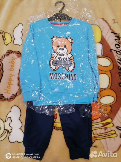 Спортивный костюм новый