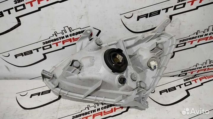 Фара toyota echo platz NCP12 NCP16 SCP11 52067 гал