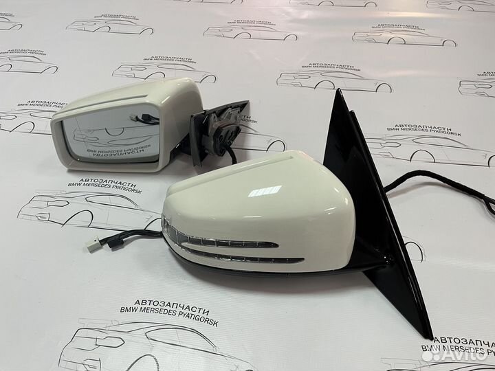 Комплект боковых зеркал Mercedes W212 новые