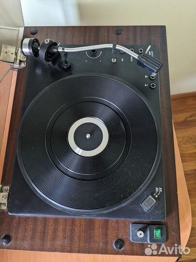 Проигрыватель винила Radiotehnika 001