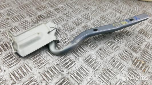 Петля капота suzuki kizashi 1 (1BA04D502)